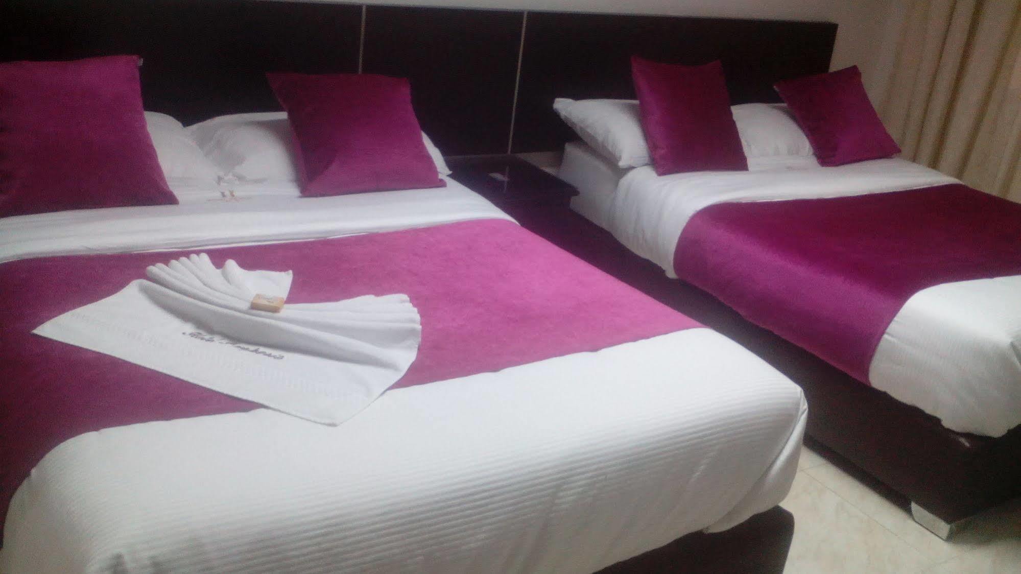 Hotel Imperio La 16 Pereira Esterno foto